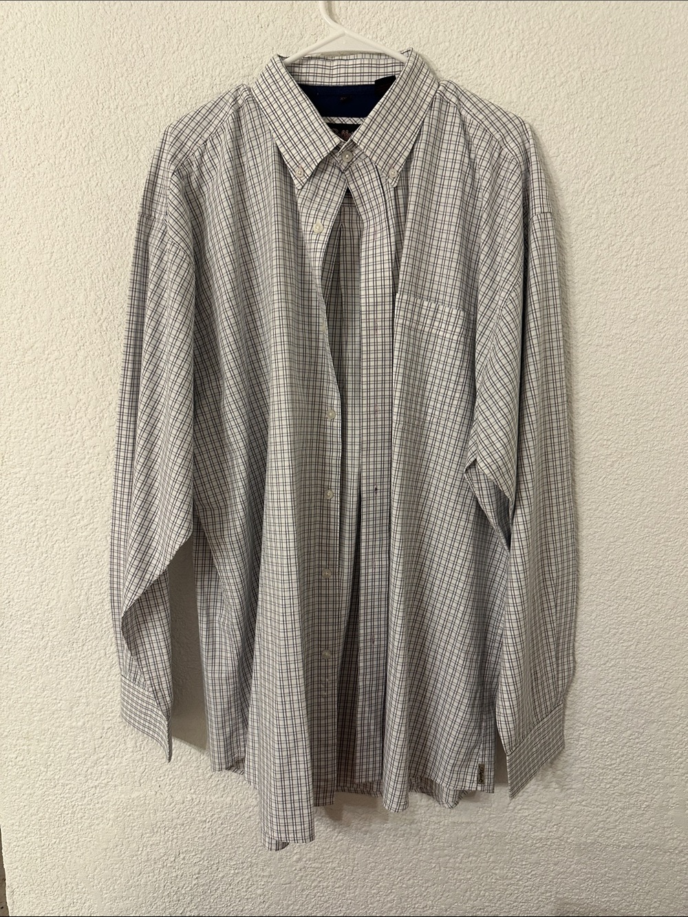 Men's Long-Sleeve Button-Up Plaid Dress Shirt - White & Gray